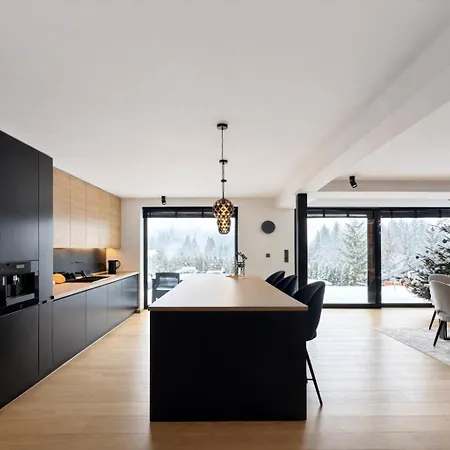 Black Wood Hébergement de vacances