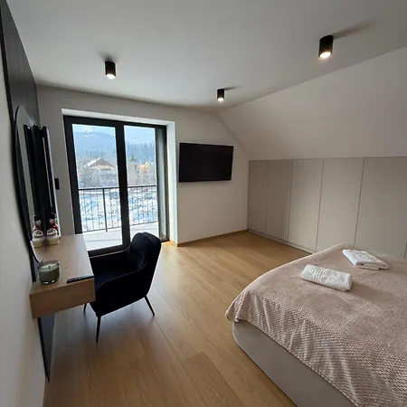 Hébergement de vacances Black Wood *