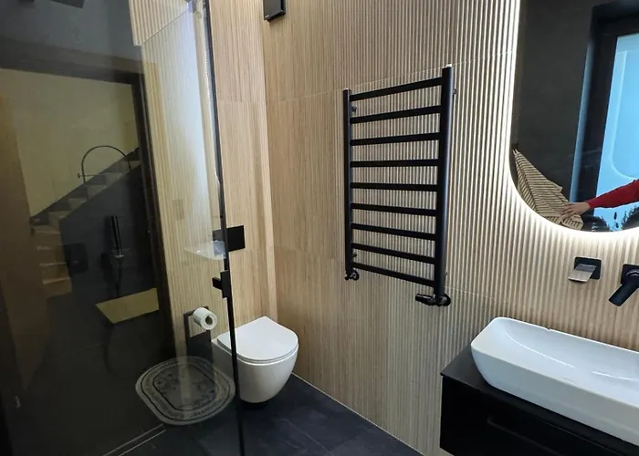 Black Wood Hébergement de vacances